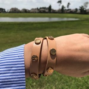 Tory Burch leather bracelet w/Gold